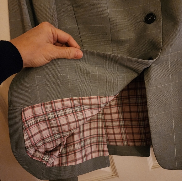 Light Grey Show Jacket - Picture 4 of 4